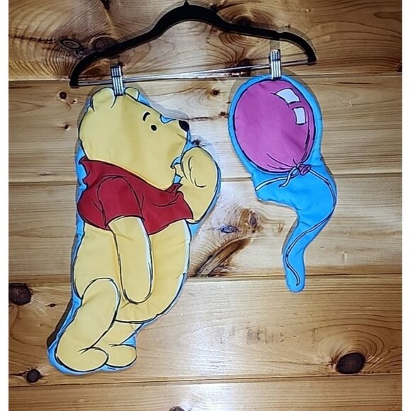 Winnie The Pooh with Balloon Soft Wall Hanging Decor Padded Cotton USA l990's - Picture 2 of 7